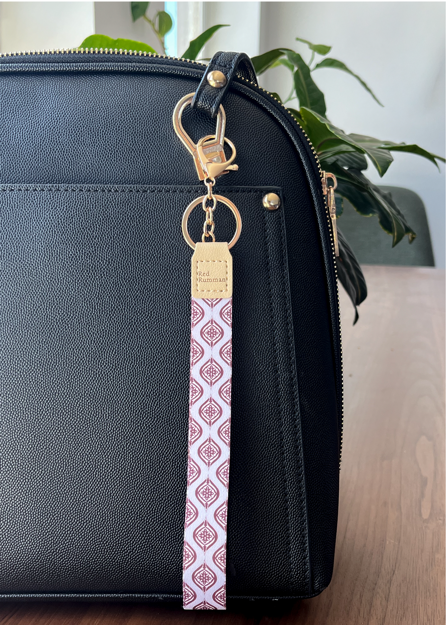 Nawah - Wristlet Keychain